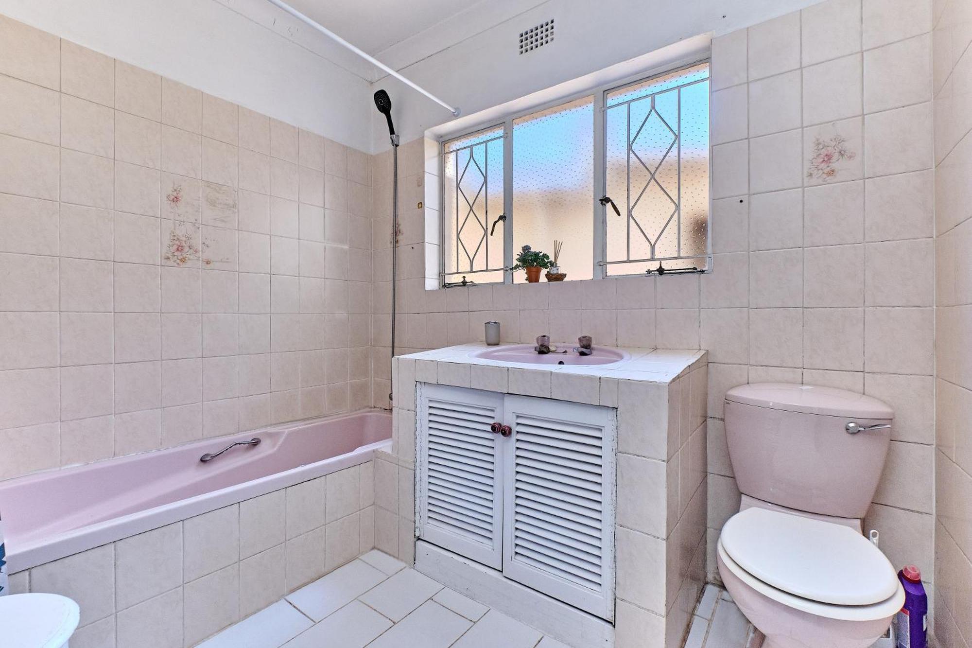 ג'רמיסטון Large 1 Bedroom Cottage, 15 Min From Or Tambo Airport, With Backup Power And Water מראה חיצוני תמונה